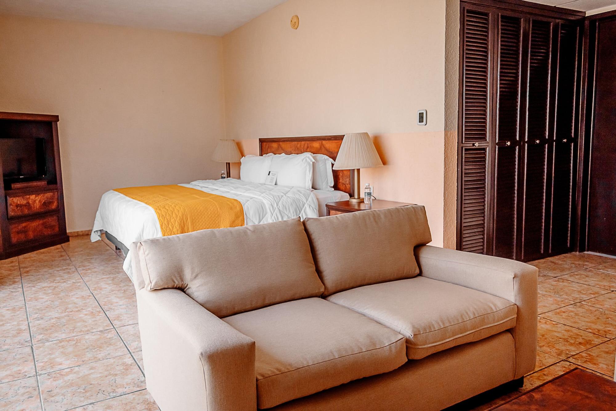 Hotel Los Aluxes Merida Ngoại thất bức ảnh