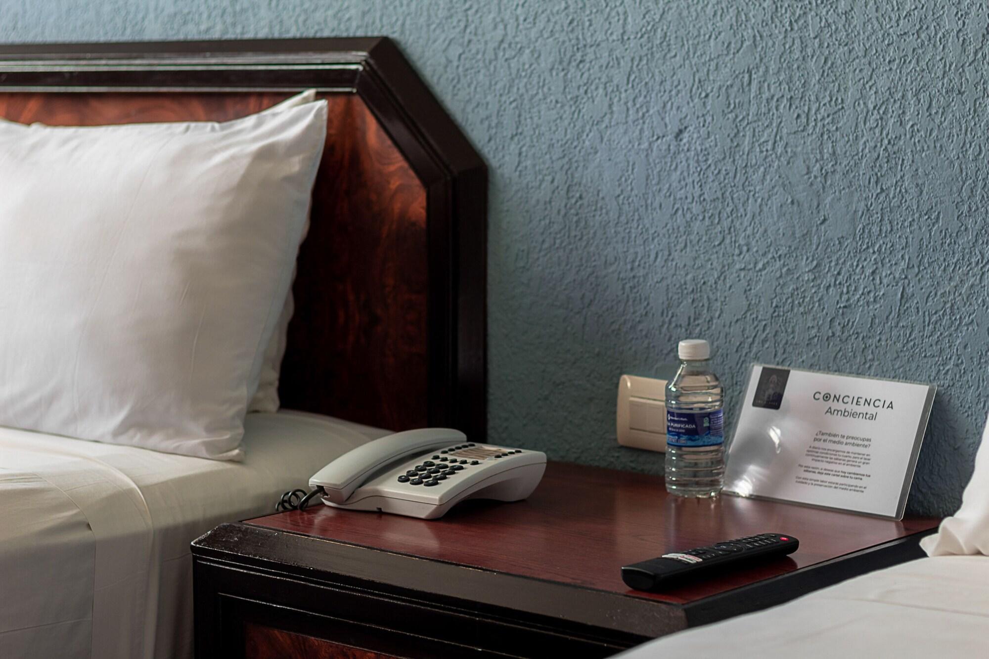 Hotel Los Aluxes Merida Ngoại thất bức ảnh