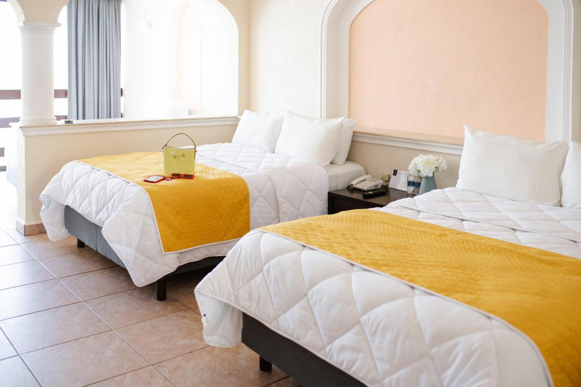 Hotel Los Aluxes Merida Ngoại thất bức ảnh