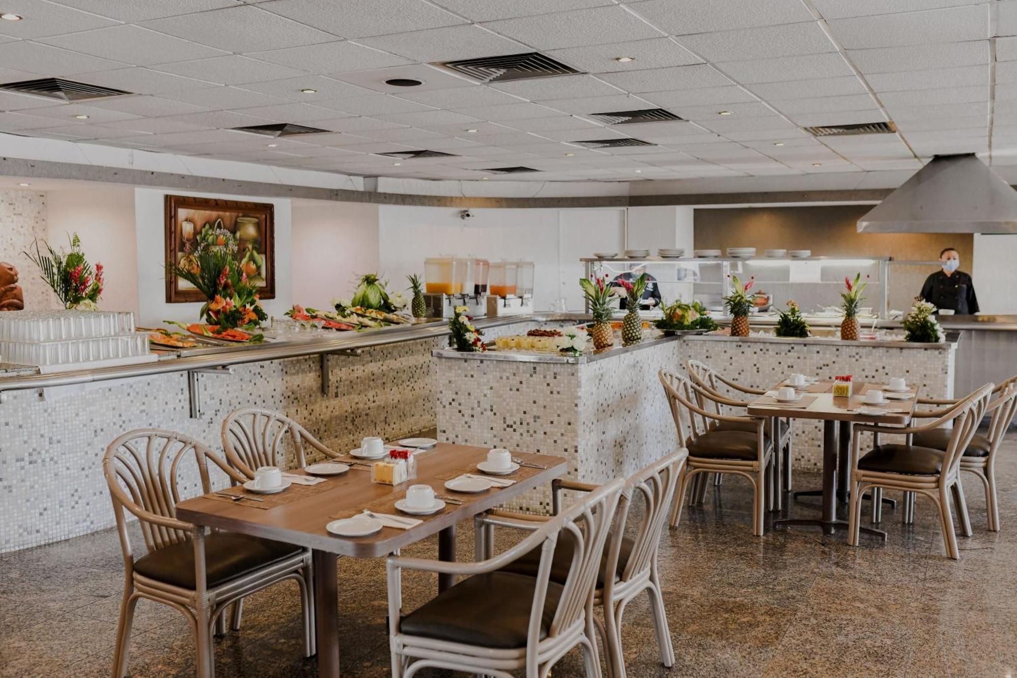 Hotel Los Aluxes Merida Ngoại thất bức ảnh